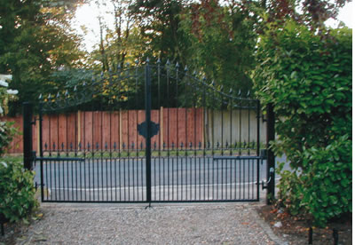 electric gate